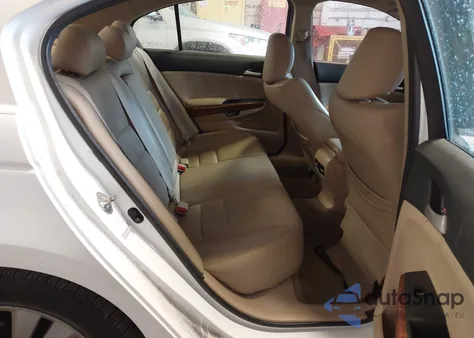 2012 Honda Accord 2.4 Ex-L z USA, uszkodzony, nr VIN 1HGCP2F89CA070548